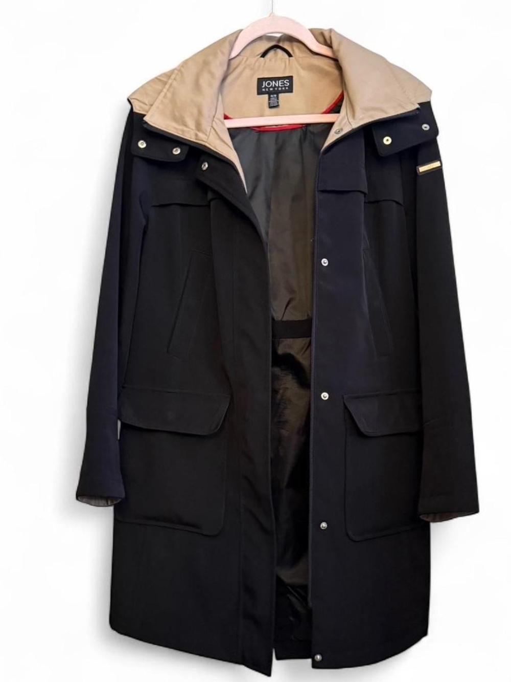 Jones New York Women’s Black Trench Coat with Tan Collar